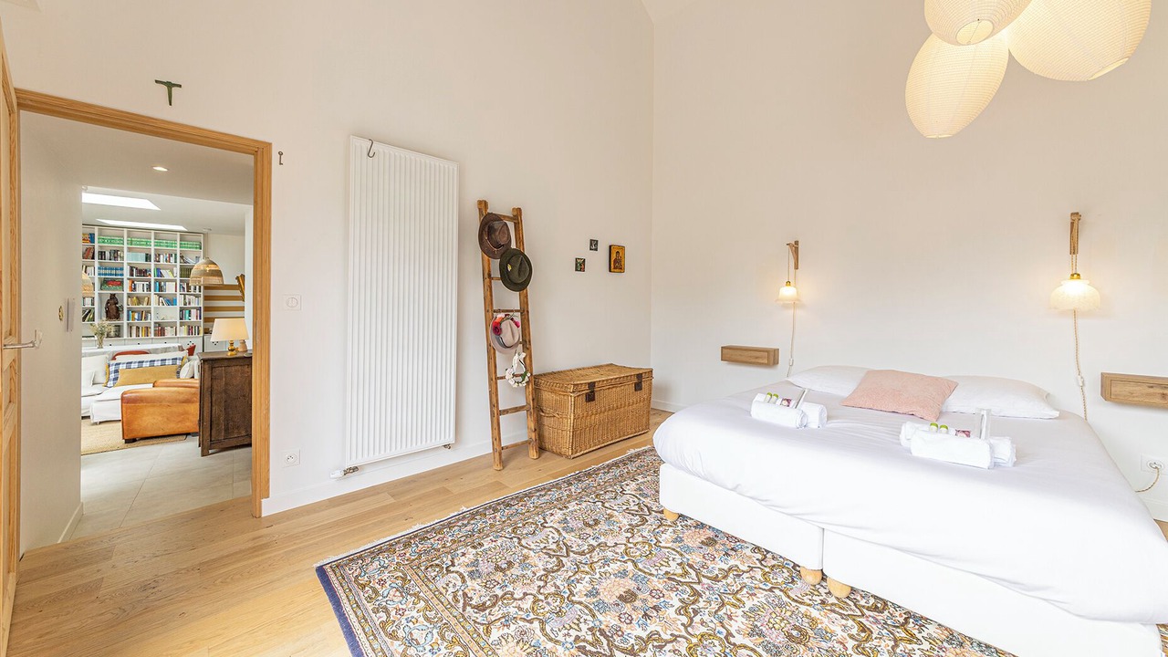 Photo of Bedroom in Laval
