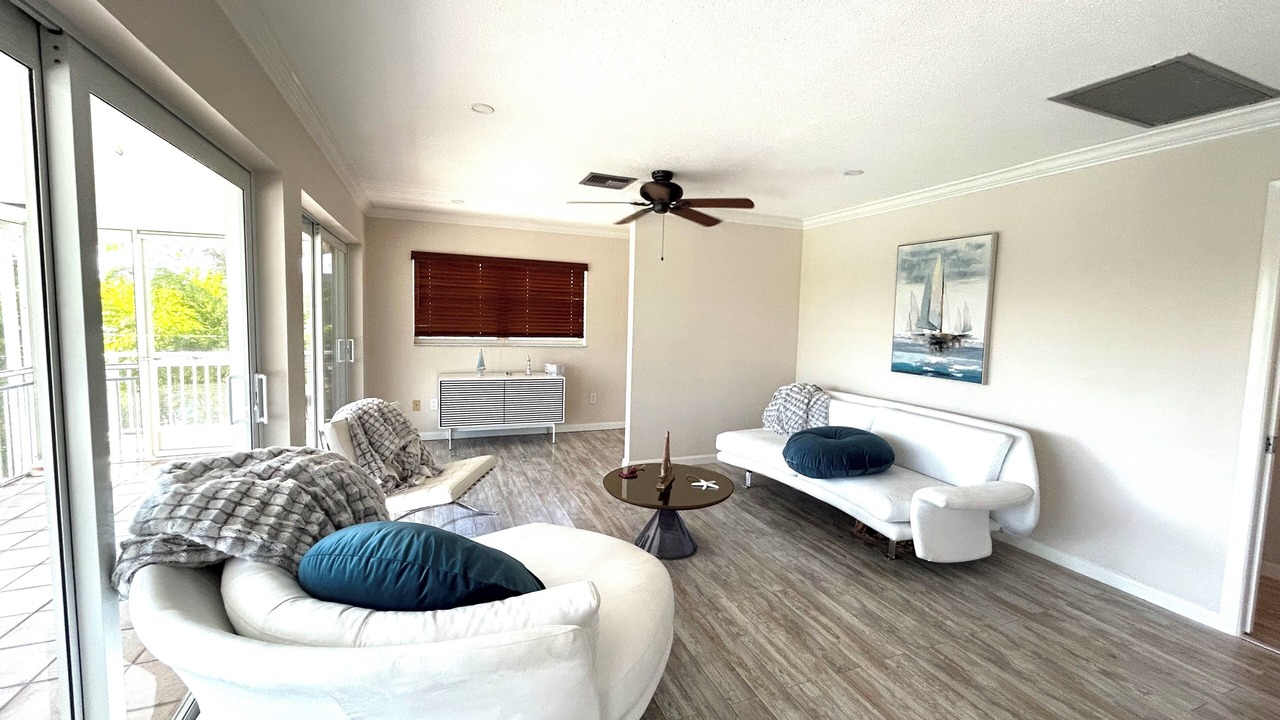 Photo of Livingroom in Marathon