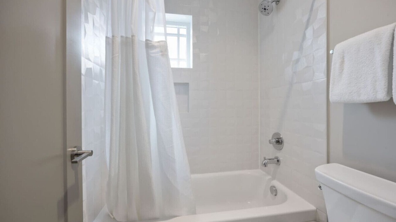 Photo of Bathroom in Hadley - Washington