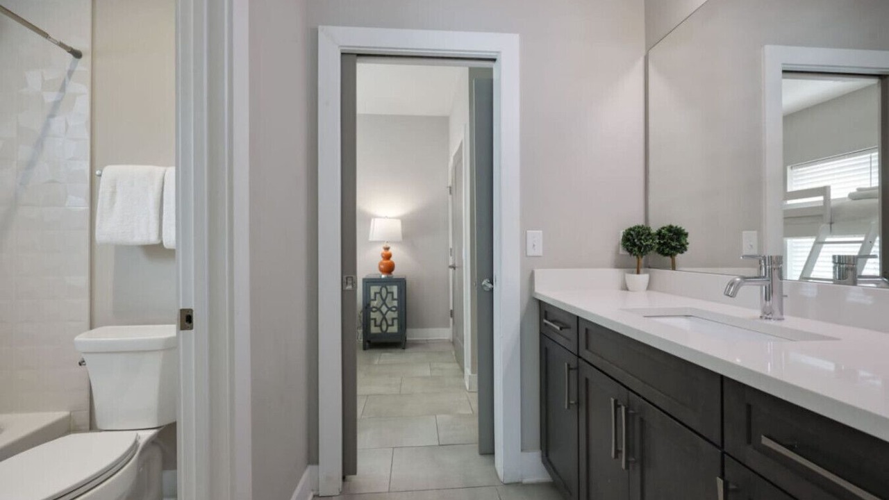 Photo of Bathroom in Hadley - Washington