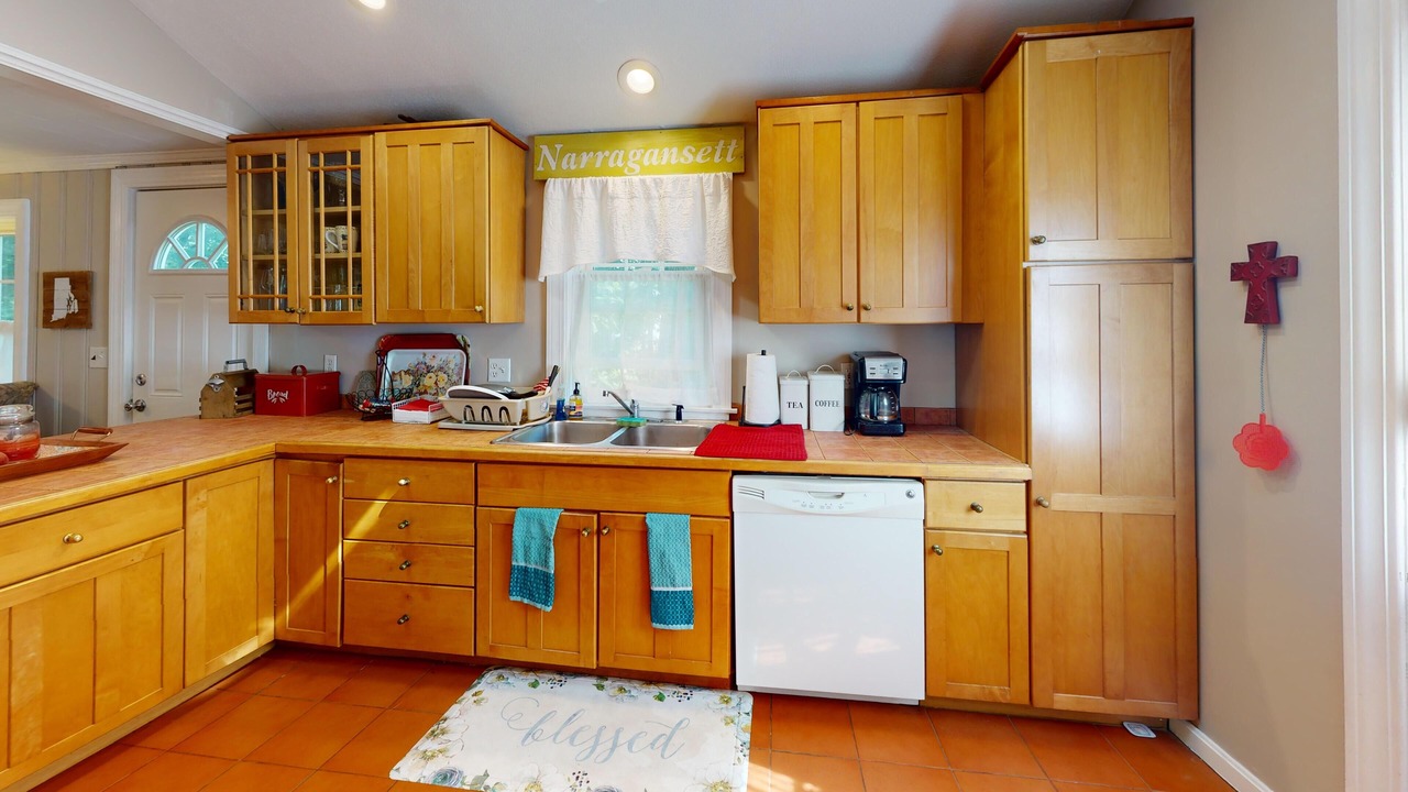 Photo of Kitchen in Saunderstown