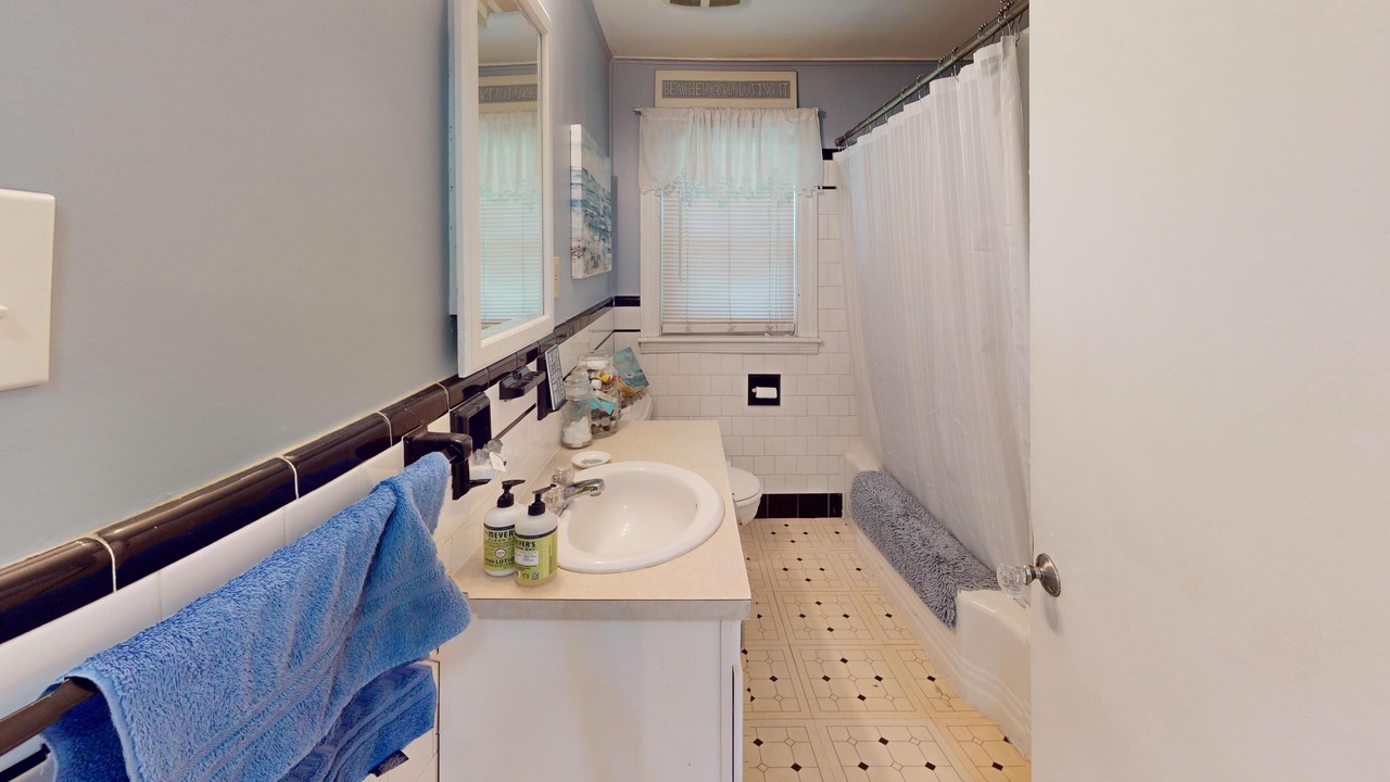 Photo of Bathroom in Saunderstown