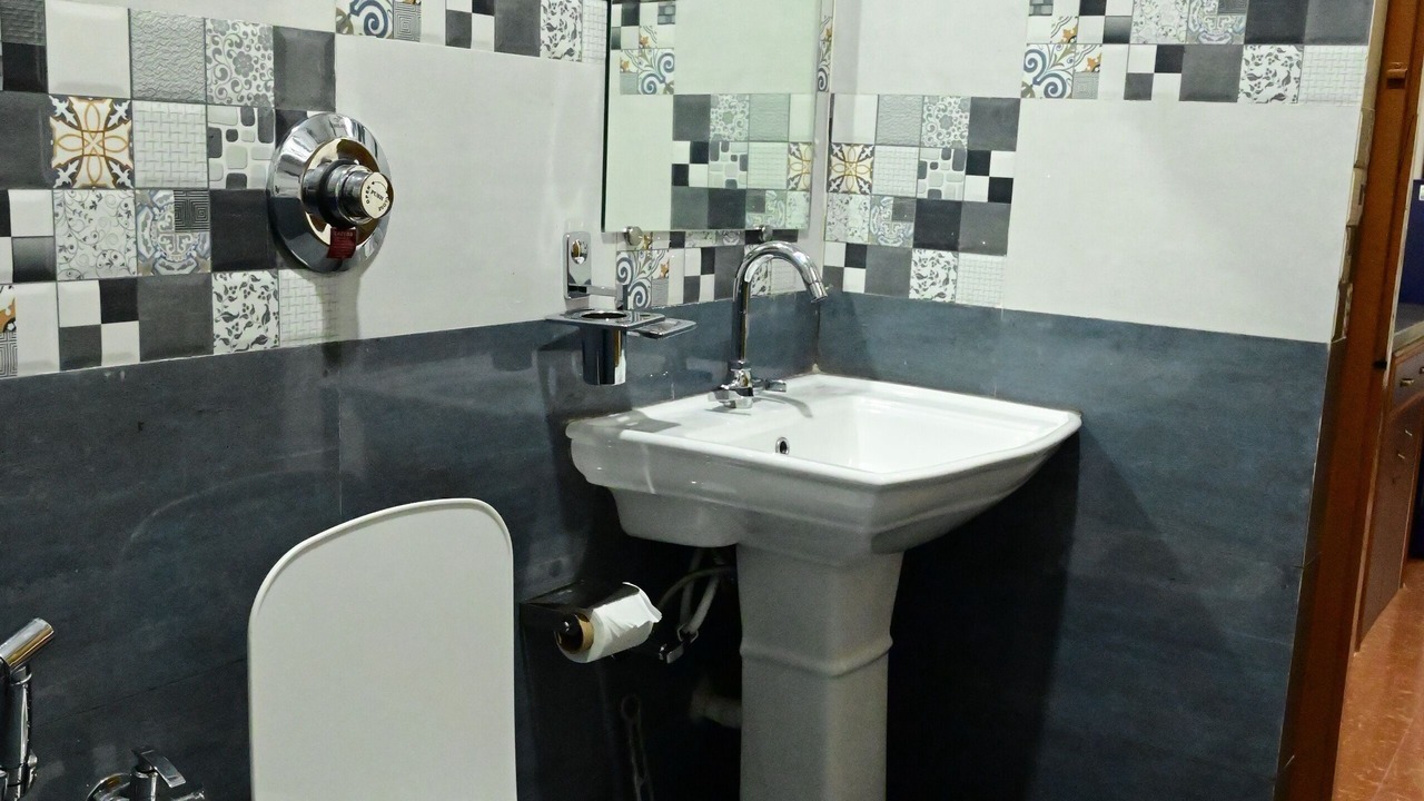 Photo of Bathroom in Colva