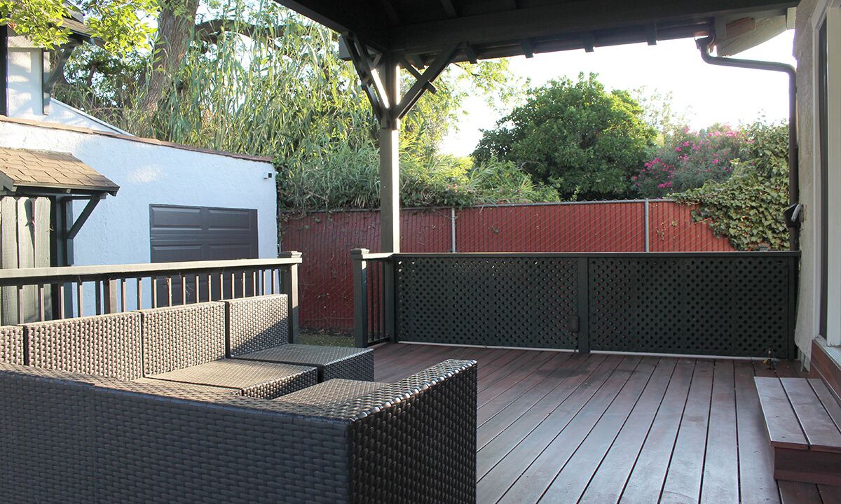 Photo of Patio Balcony in Valley Village