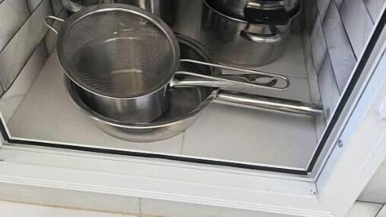 Photo of Kitchen in Yenne Tode