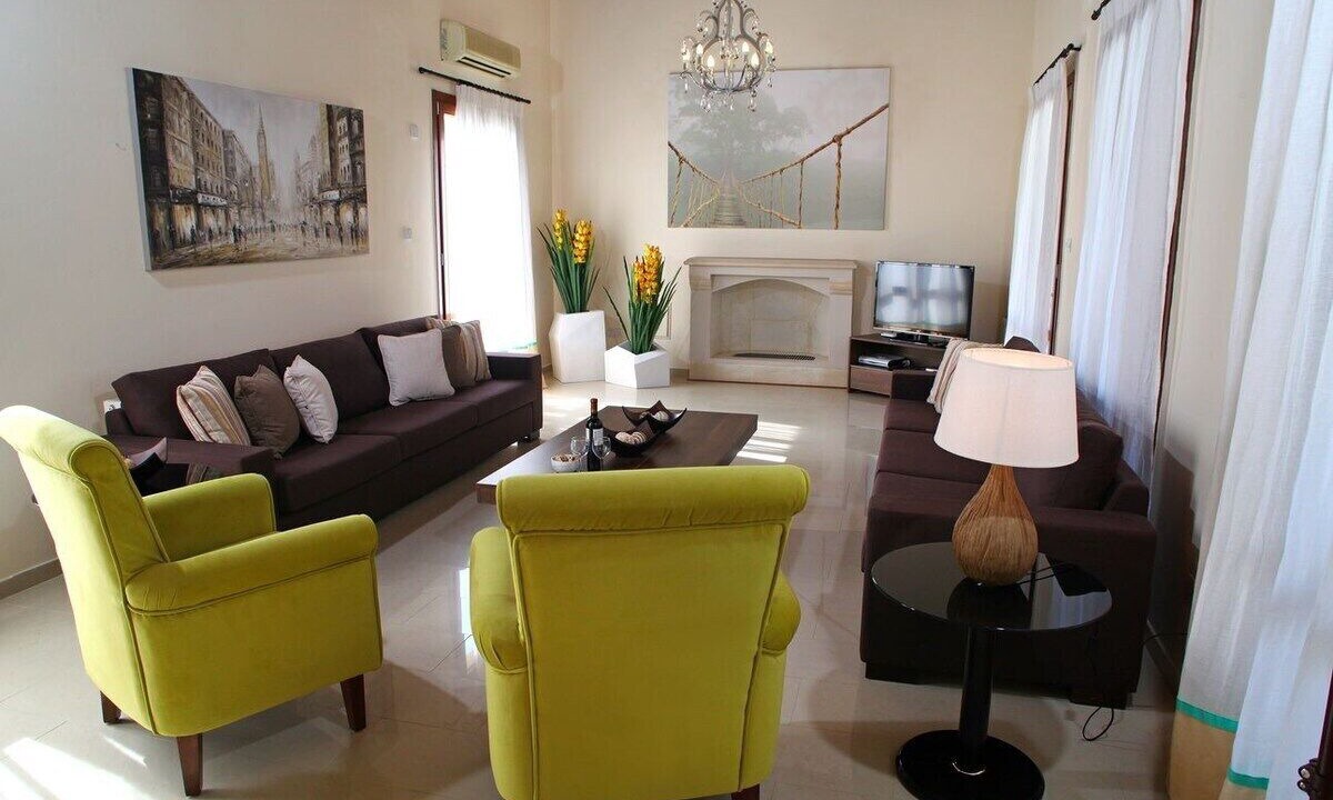 Photo of Livingroom in Aphrodite Hills
