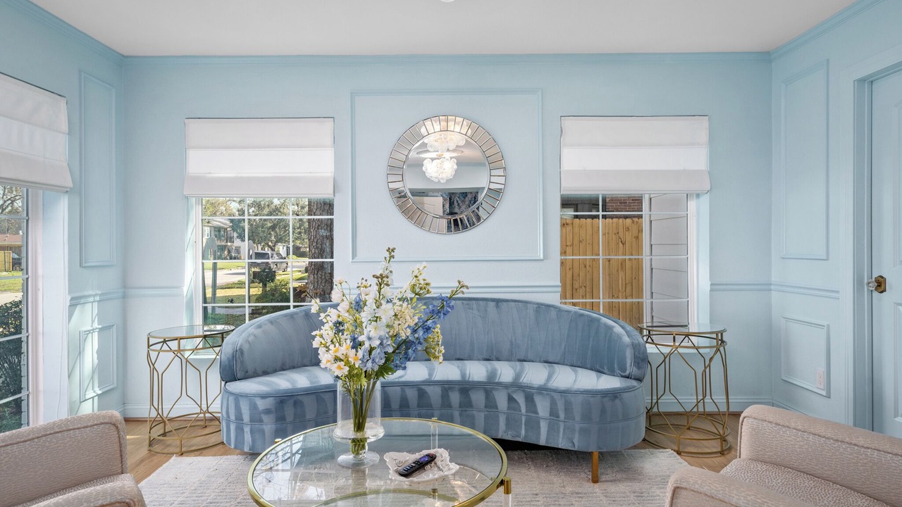 Photo of Livingroom in MacGregor