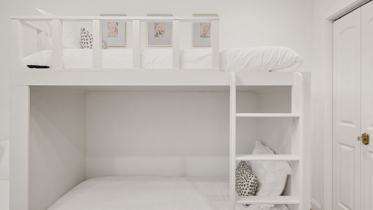 Photo of Bedroom in MacGregor