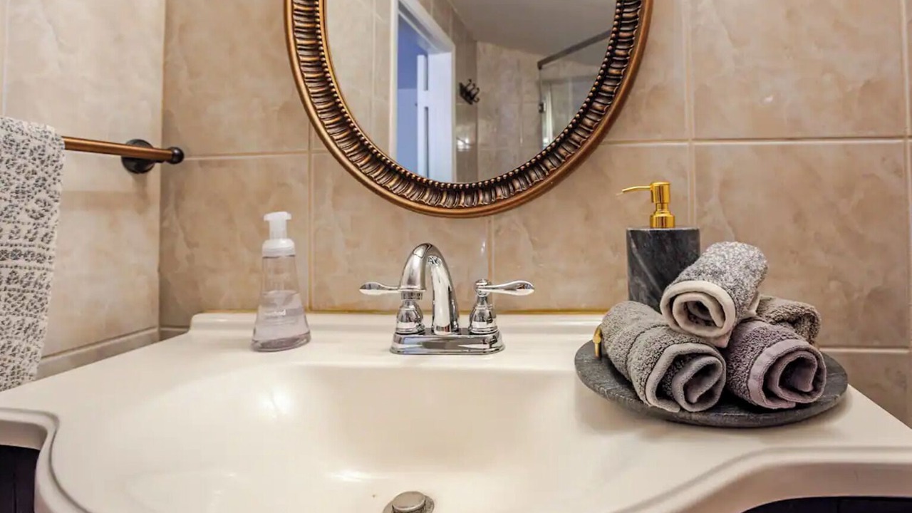 Photo of Bathroom in Lake Balboa
