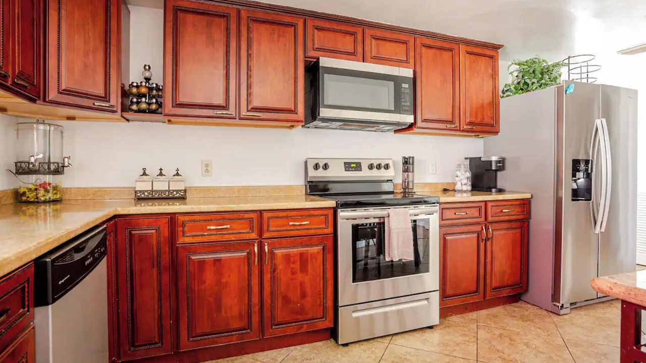 Photo of Kitchen in Lake Balboa