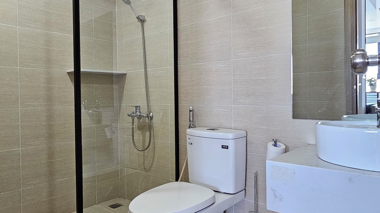 Photo of Bathroom in Hue City Centre
