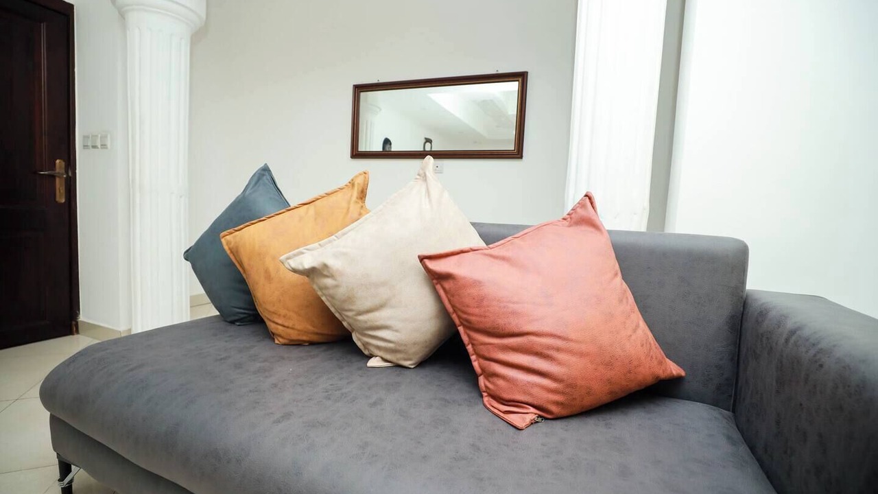 Photo of Livingroom in Labone