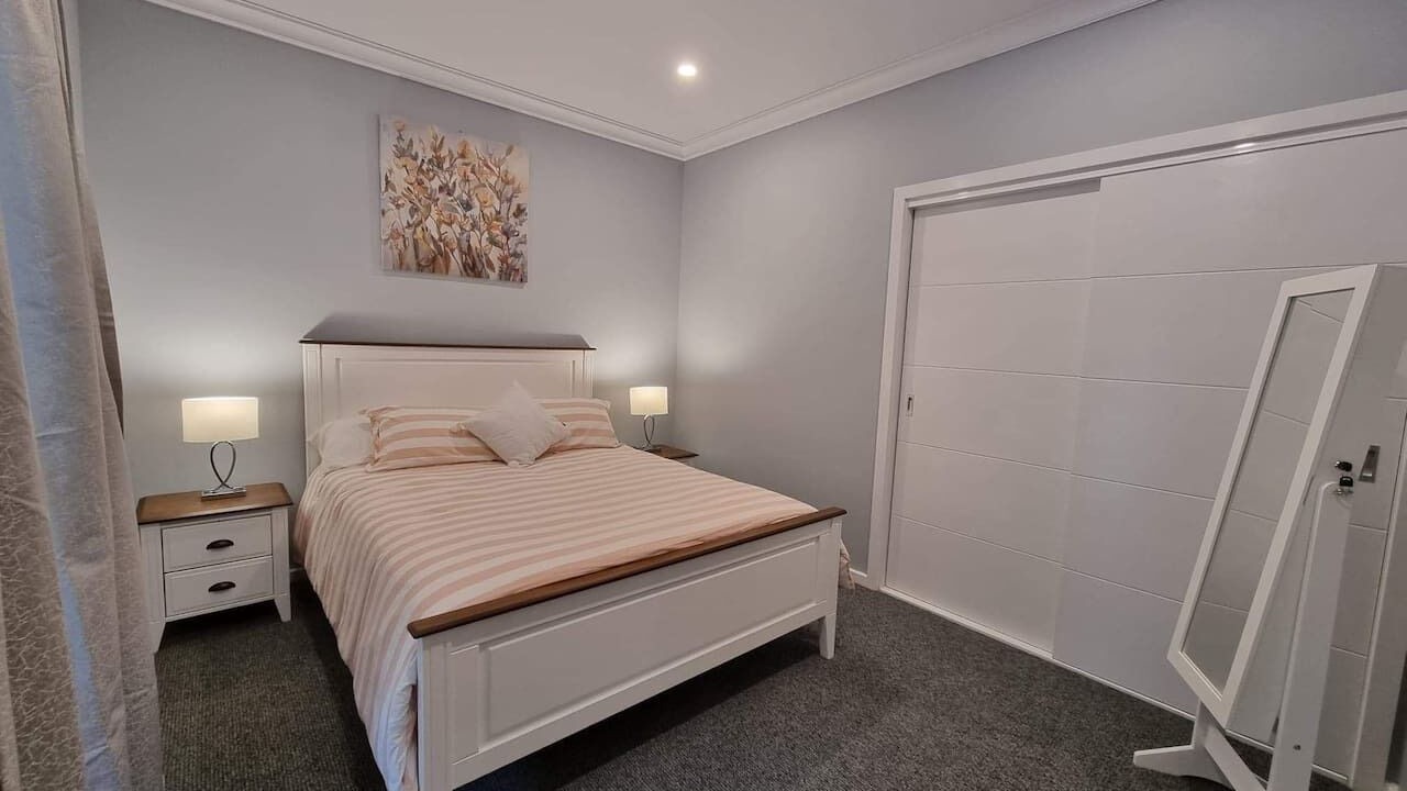 Photo of Bedroom in South Albury