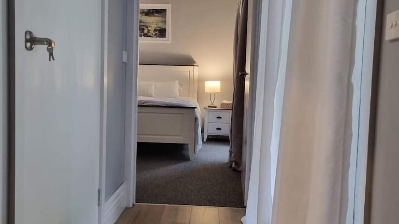 Photo of Bedroom in South Albury
