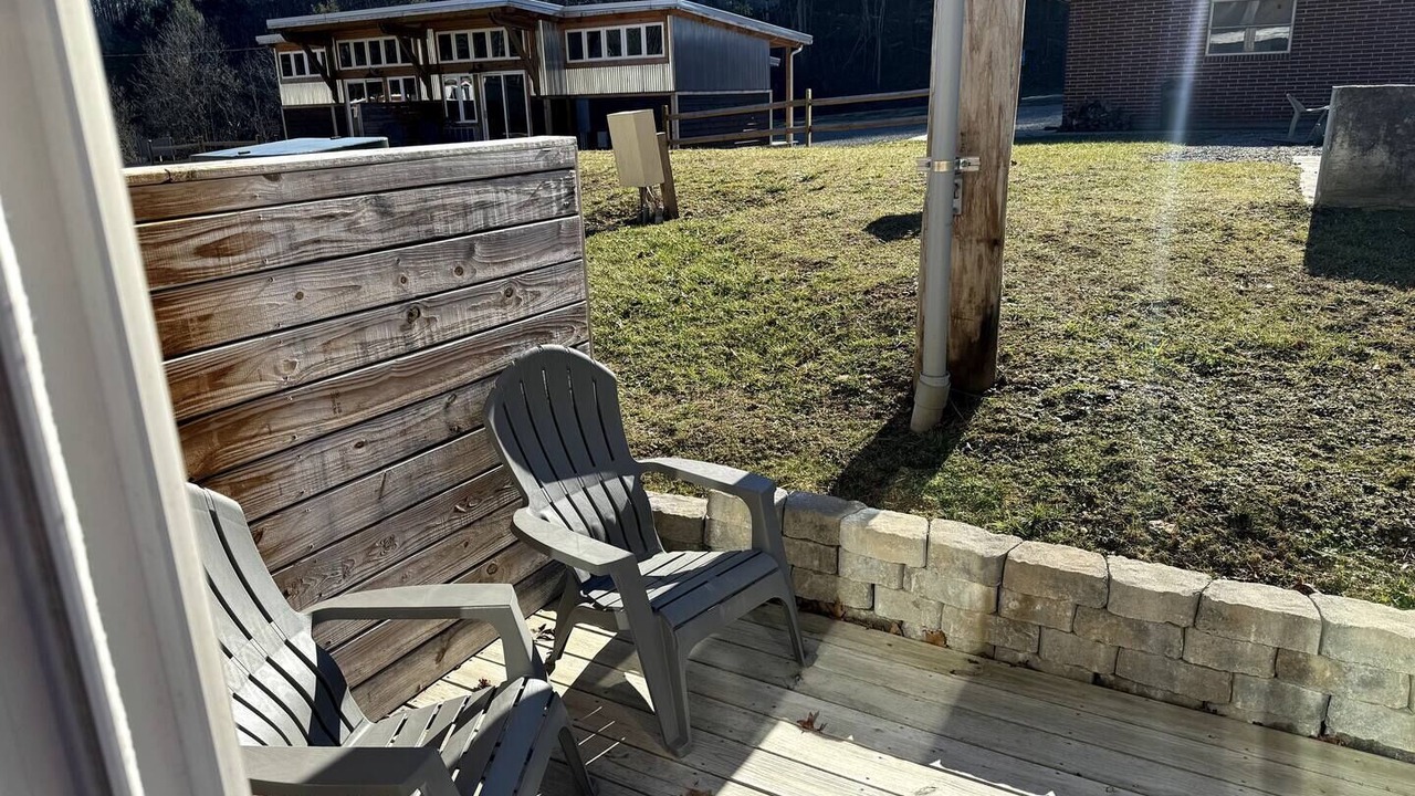 Photo of Patio Balcony in Bramwell