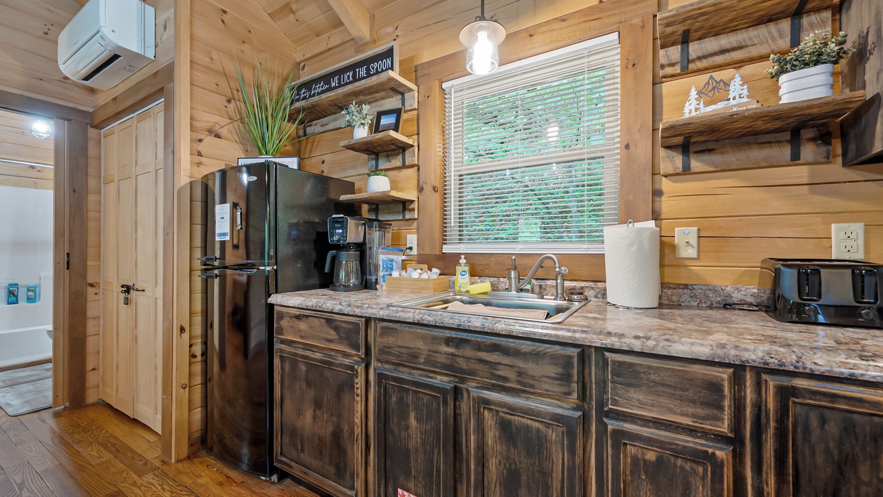 Photo of Kitchen in Pearisburg