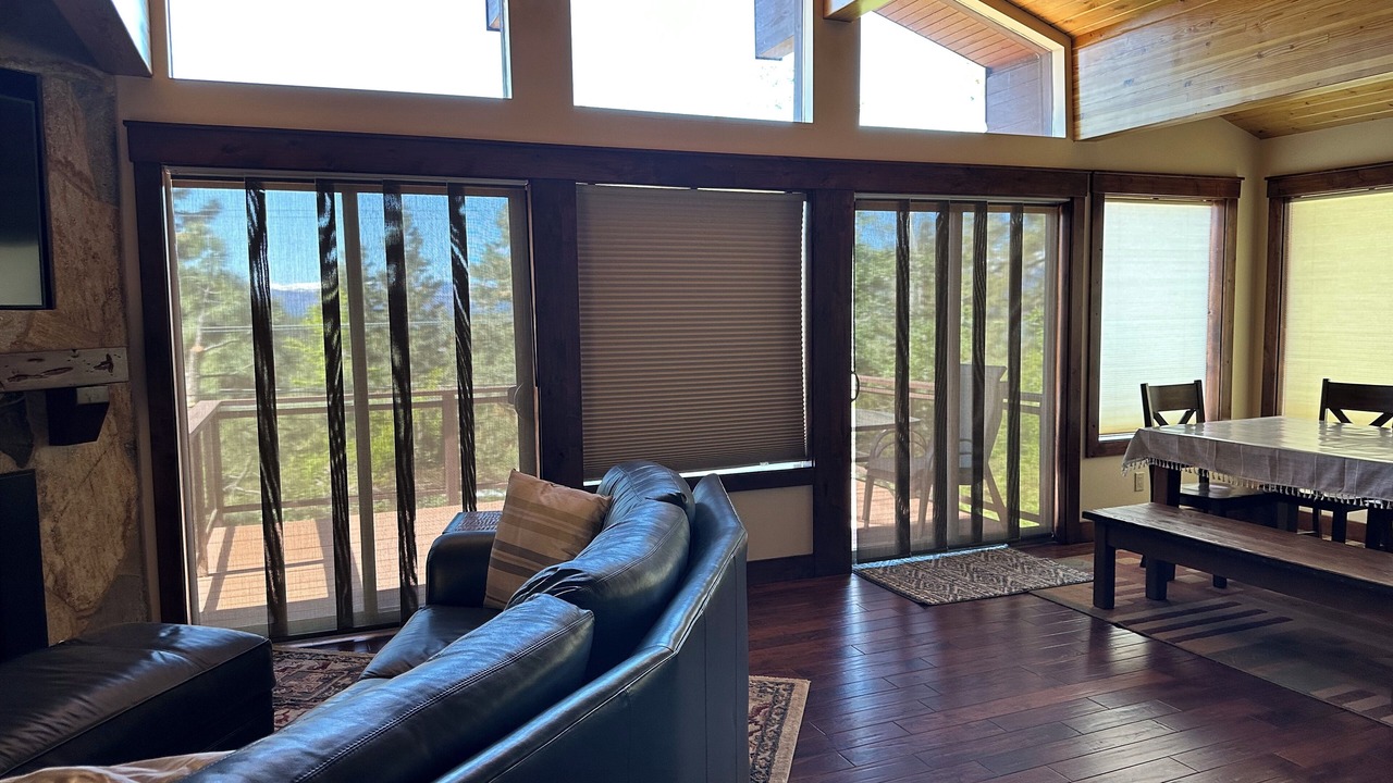 Photo of Livingroom in Zephyr Cove