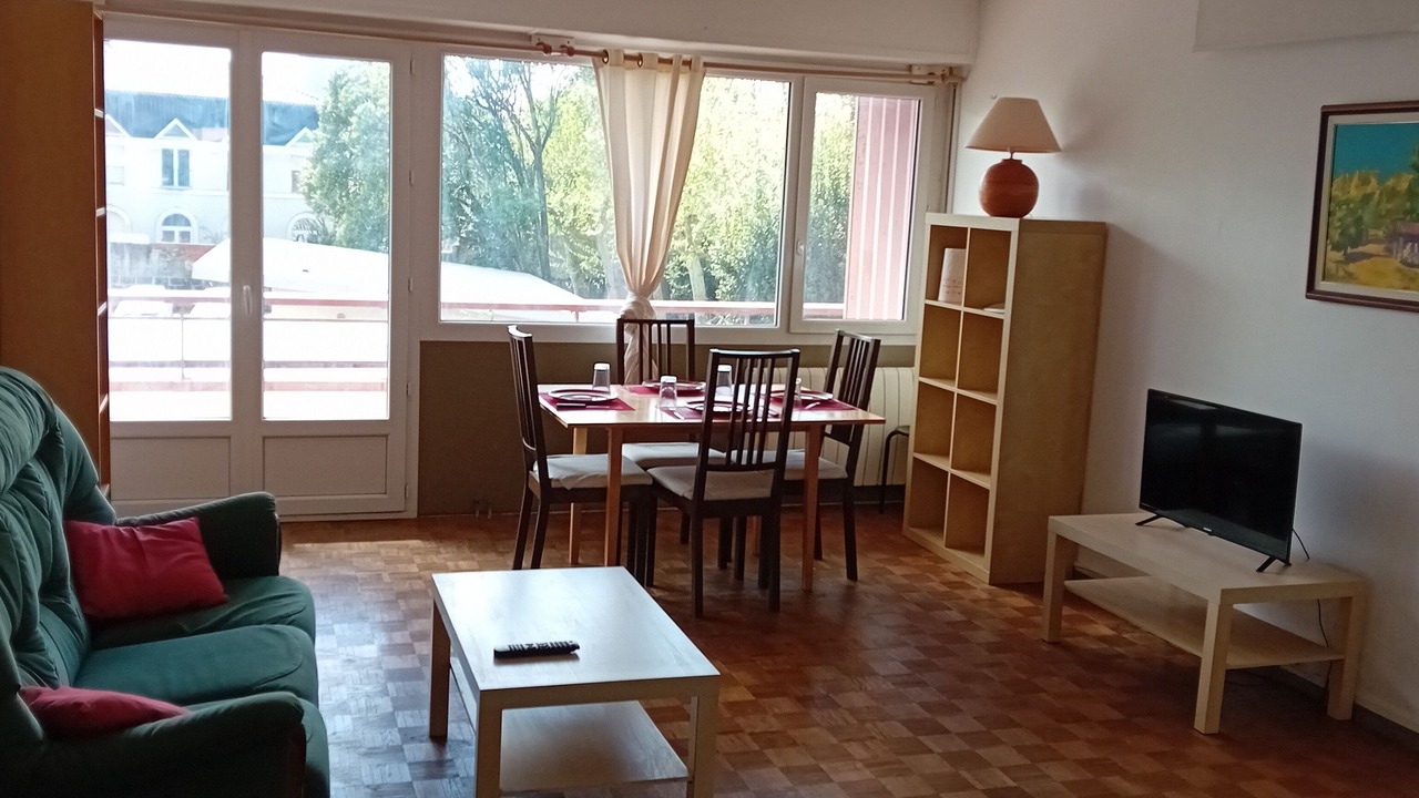 Photo of Livingroom in Talence