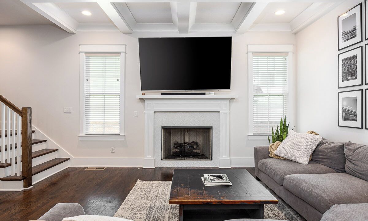 Photo of Livingroom in Shelby Hills