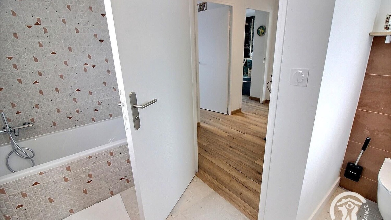 Photo of Bathroom in Binic-Etables-sur-Mer