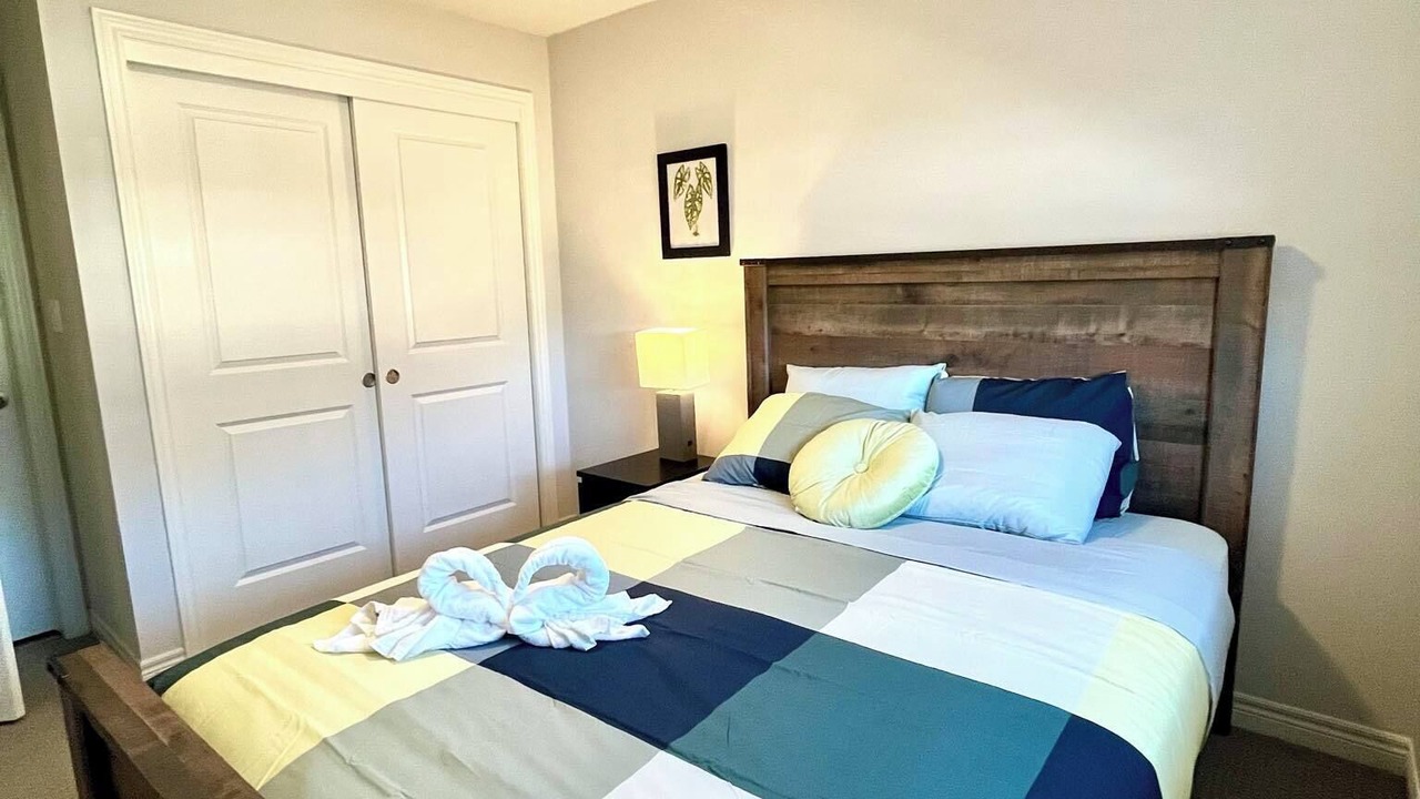 Photo of Bedroom in Thorold