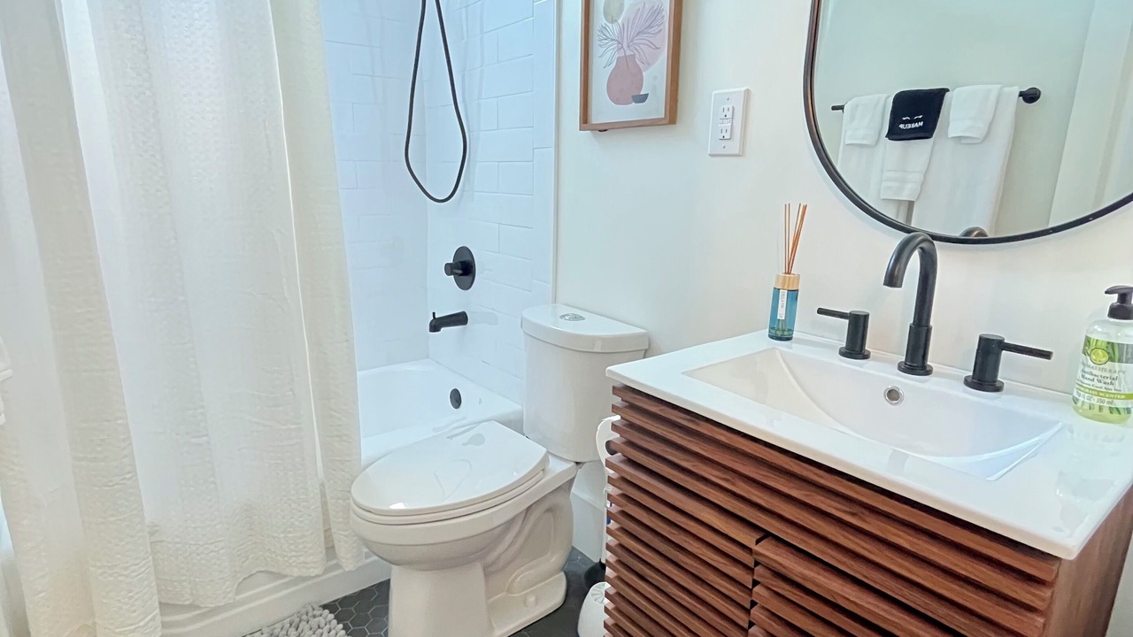 Photo of Bathroom in Crestline Heights