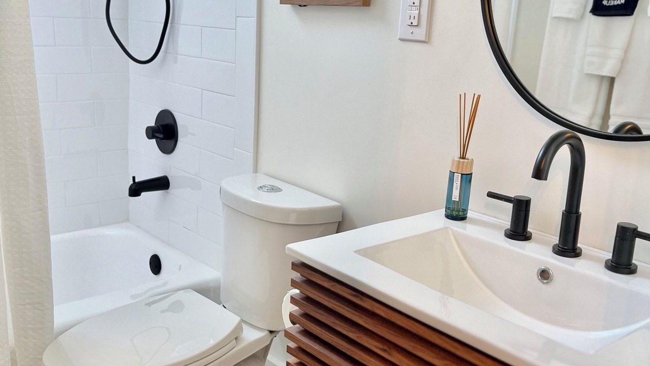 Photo of Bathroom in Crestline Heights
