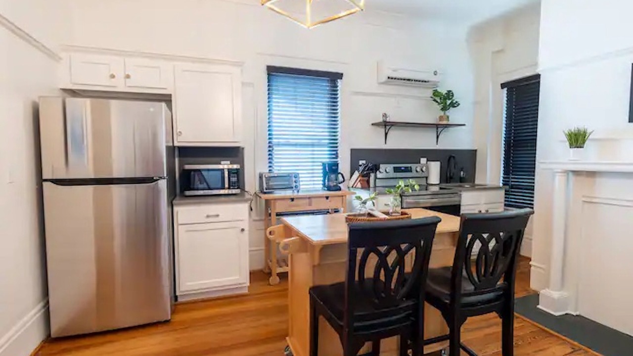 Photo of Kitchen in Crestline Heights