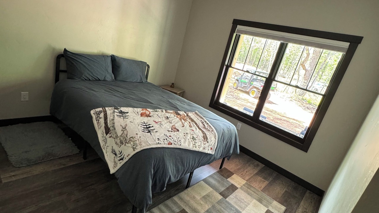 Photo of Bedroom in Loretto