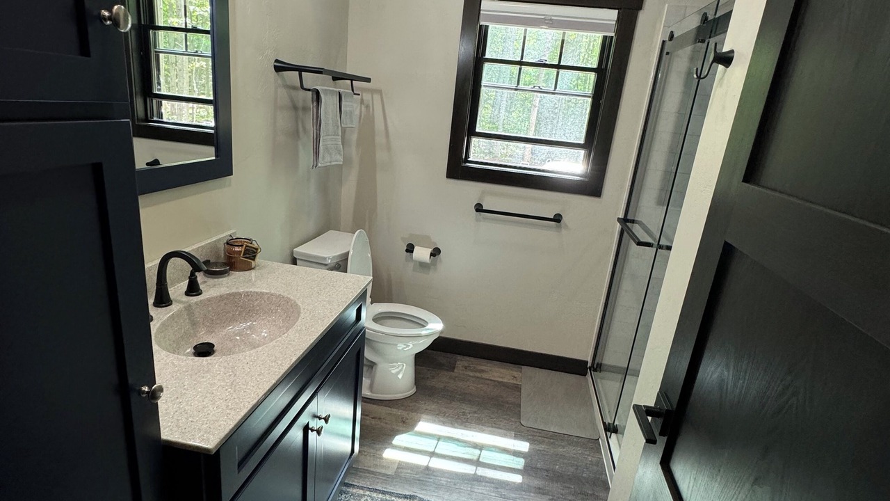 Photo of Bathroom in Loretto