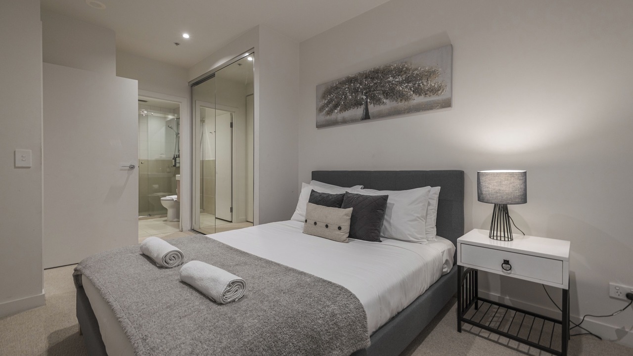 Photo of Bedroom in Caulfield North