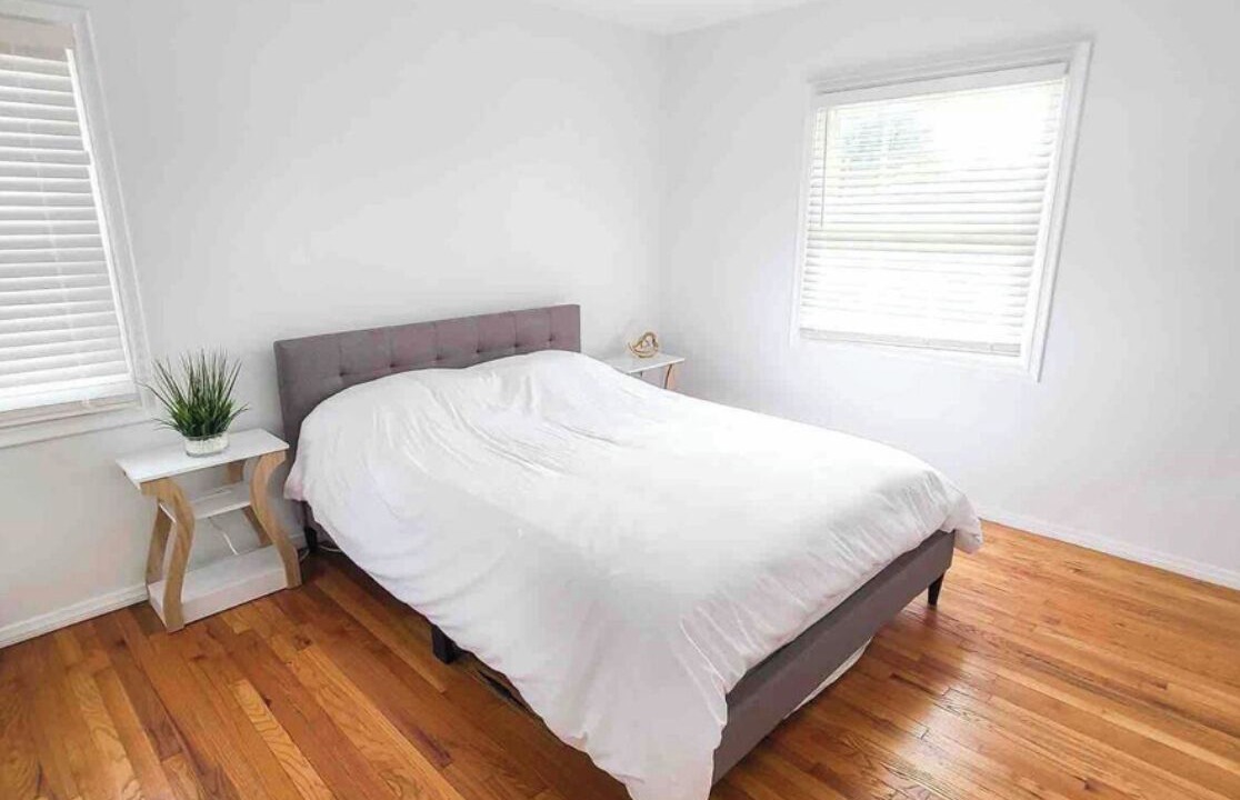 Photo of Bedroom in Tarzana