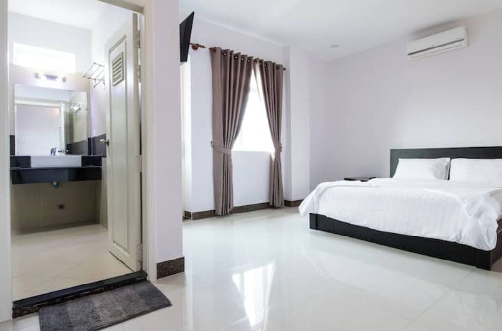 Photo of Bedroom in Mean Chey