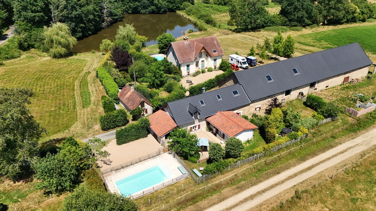Photo of Outdoor in Chateau-Chervix