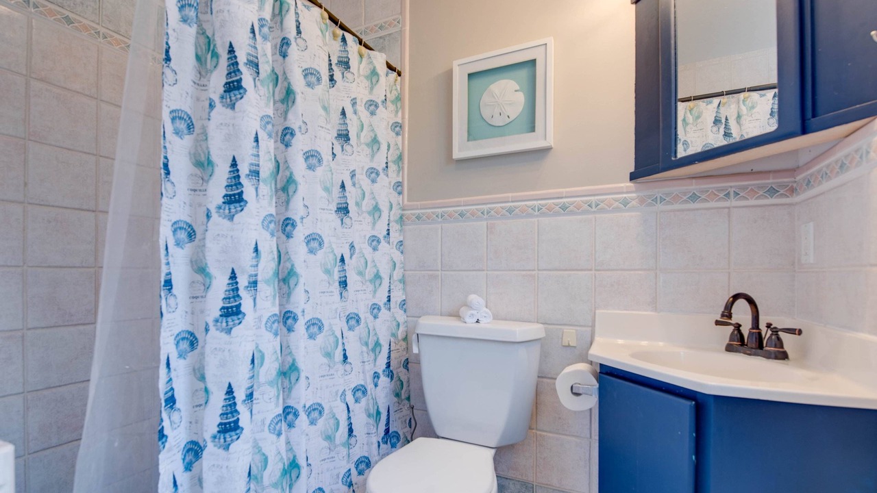Photo of Bathroom in Breezeswept Beach Estates