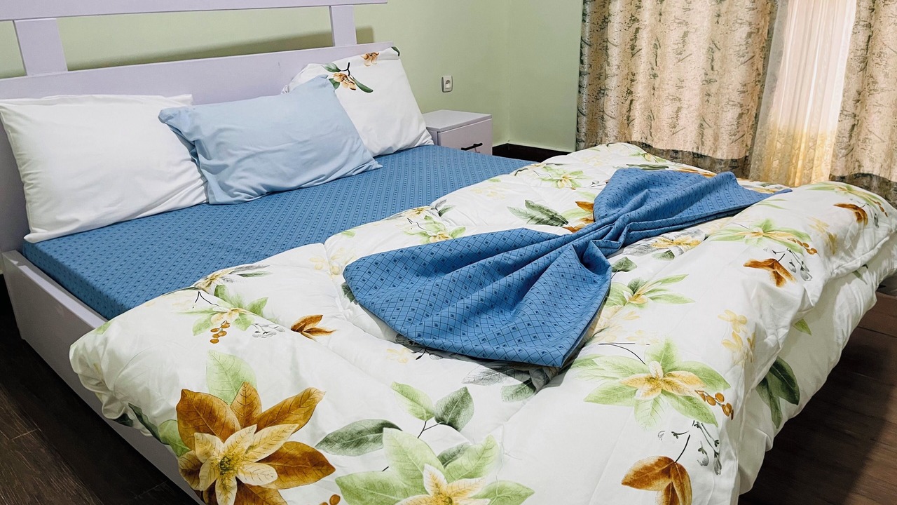 Photo of Bedroom in Western Province