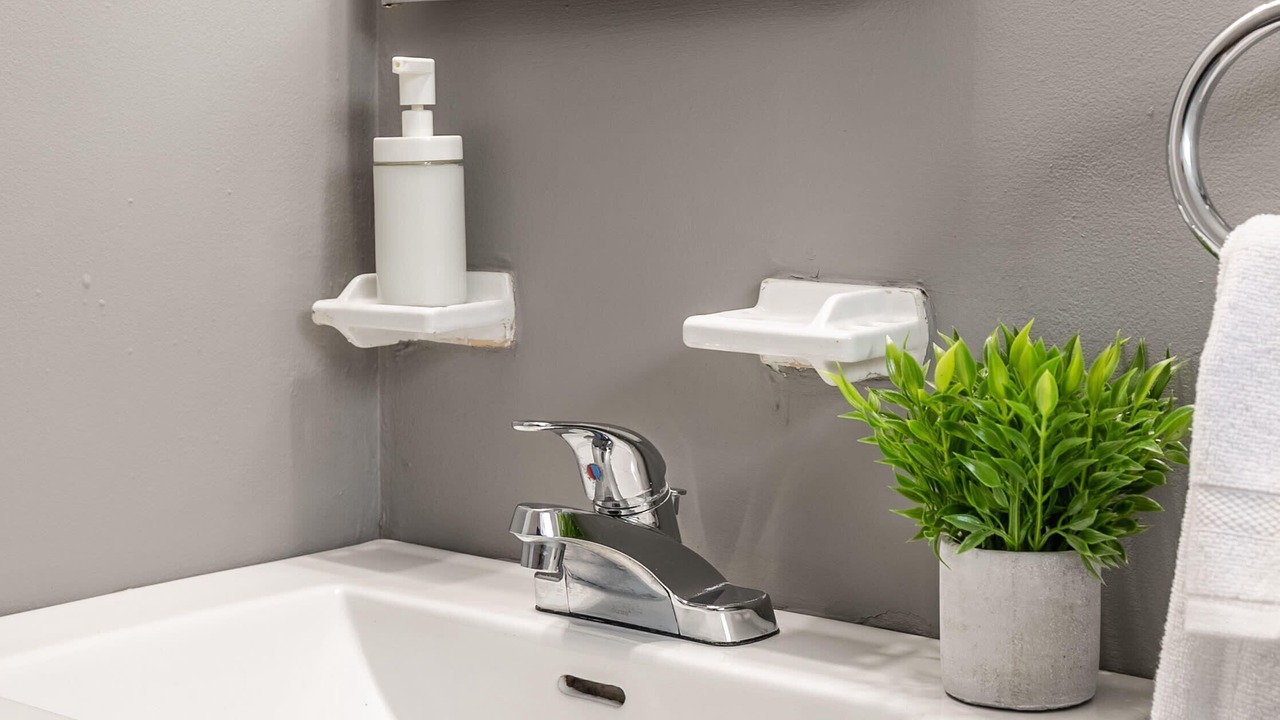 Photo of Bathroom in Rosedale
