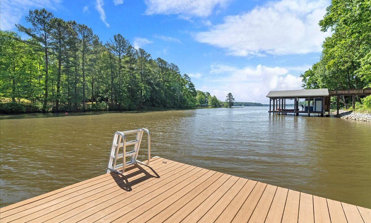 Photo of Outdoor in Bracey