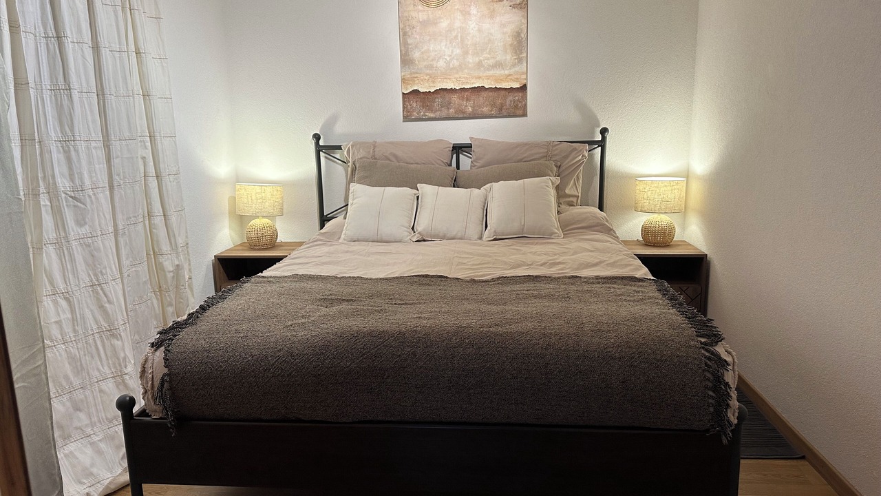 Photo of Bedroom in Chatillon