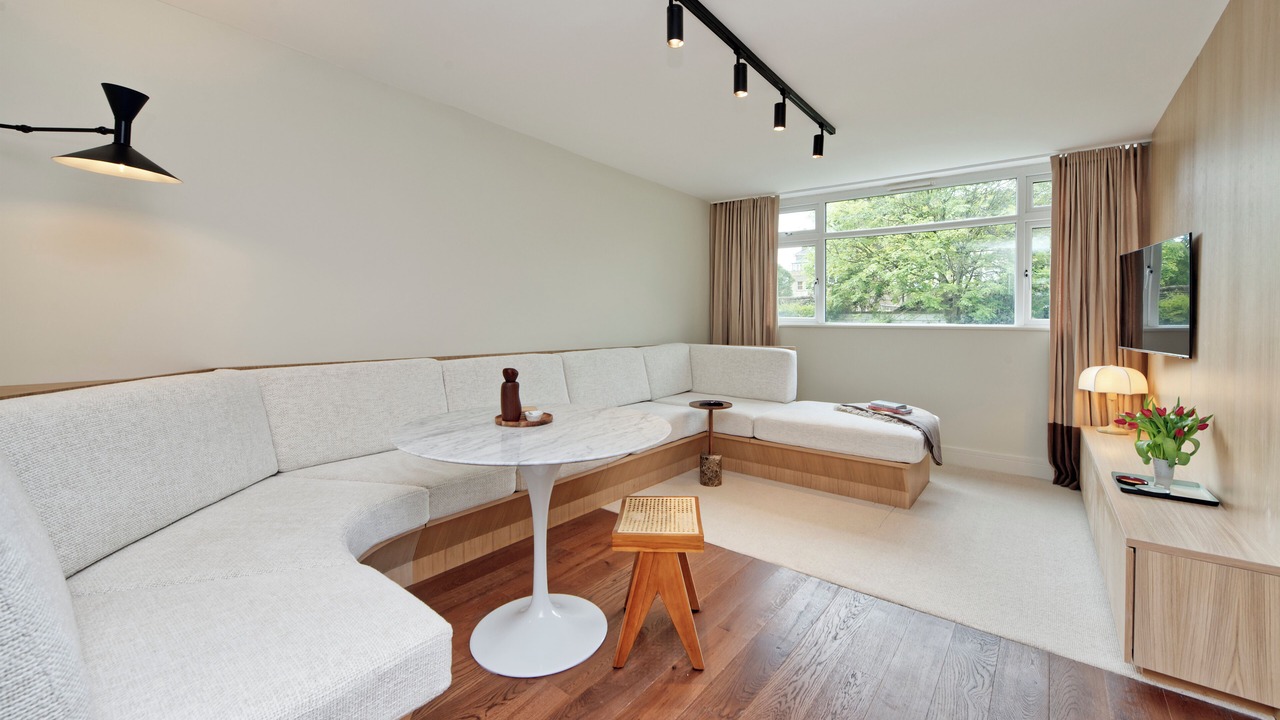 Photo of Livingroom in East Putney
