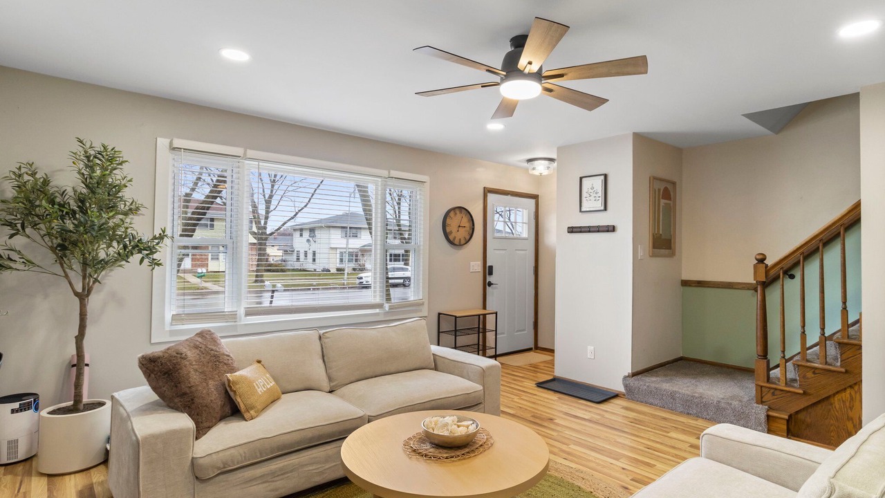 Photo of Livingroom in Milwaukee