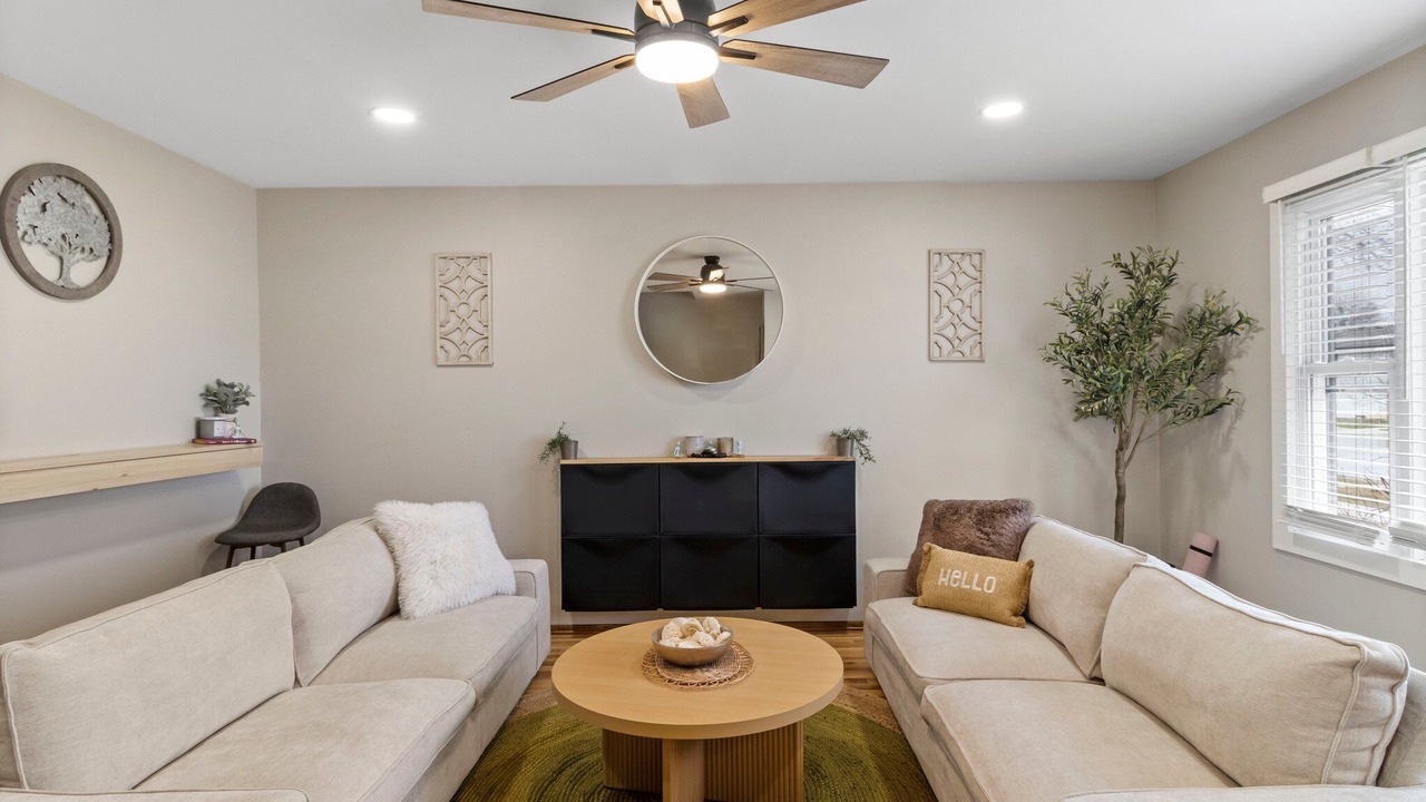 Photo of Livingroom in Milwaukee