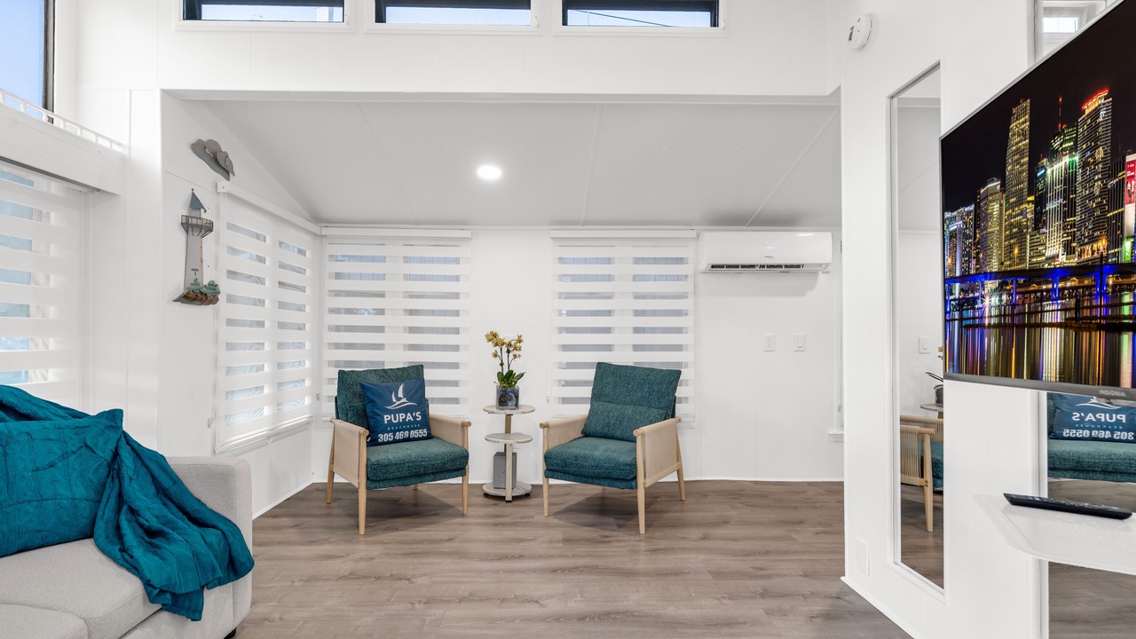 Photo of Livingroom in Marathon