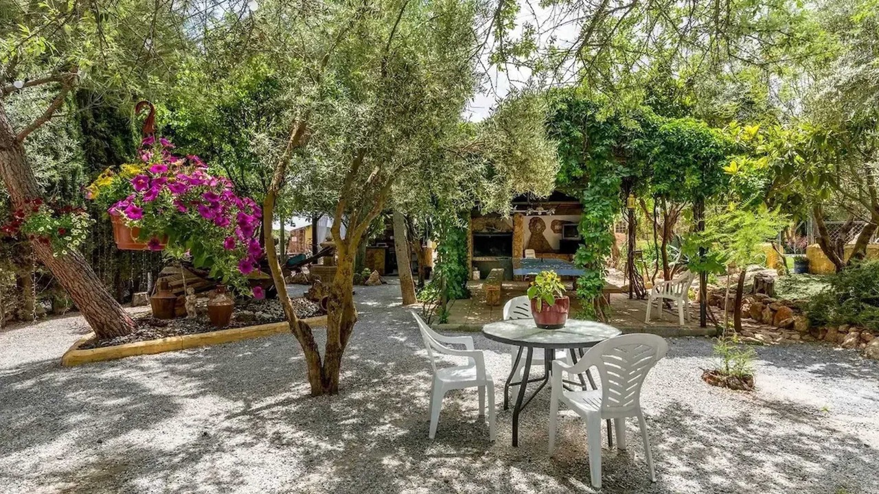 Photo of Outdoor in Baza