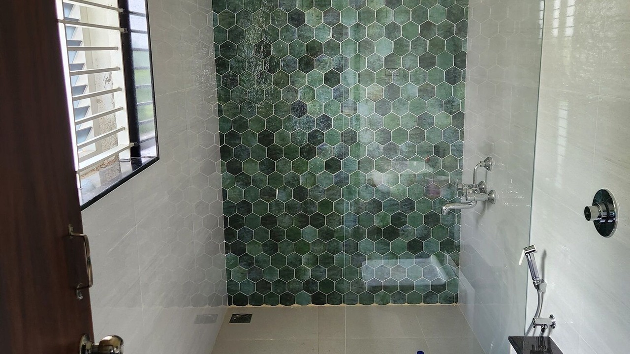 Photo of Bathroom in Wilson Garden