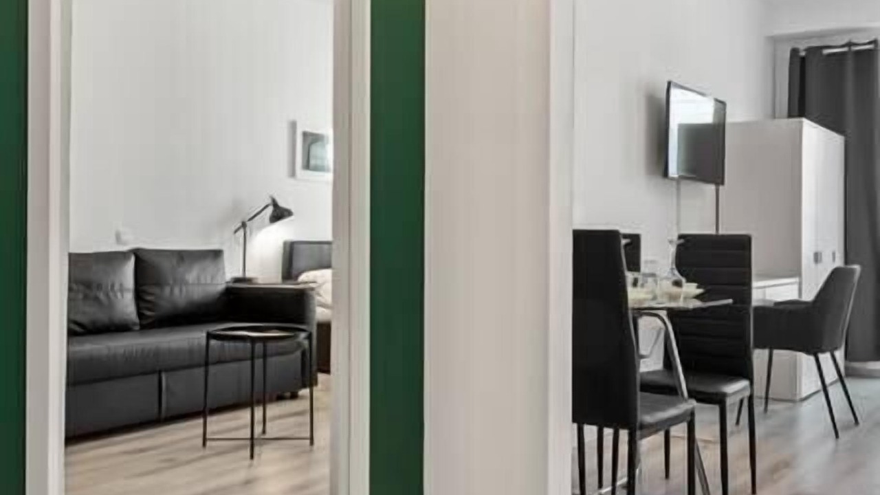 Photo of Livingroom in Sector 3