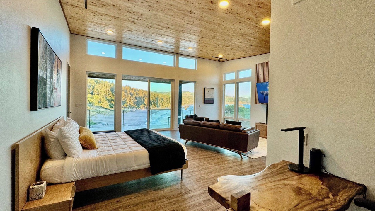 Photo of Bedroom in Port Orford
