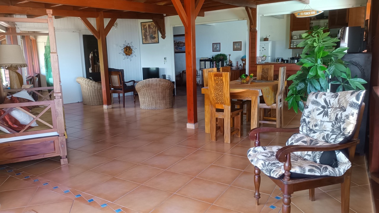 Photo of Others in Marigot