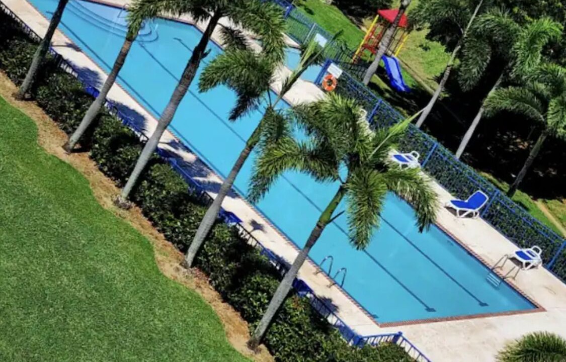 Photo of Outdoor in Machos