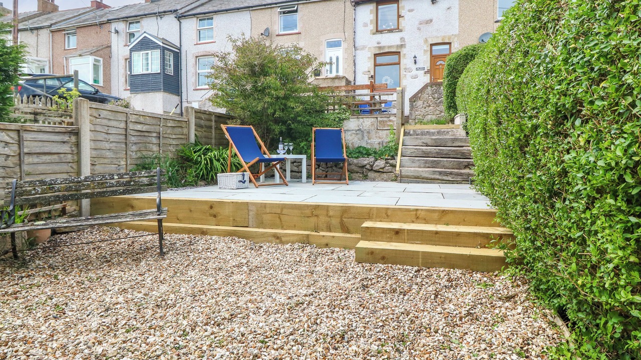Photo of Patio Balcony in Penrhyn Bay
